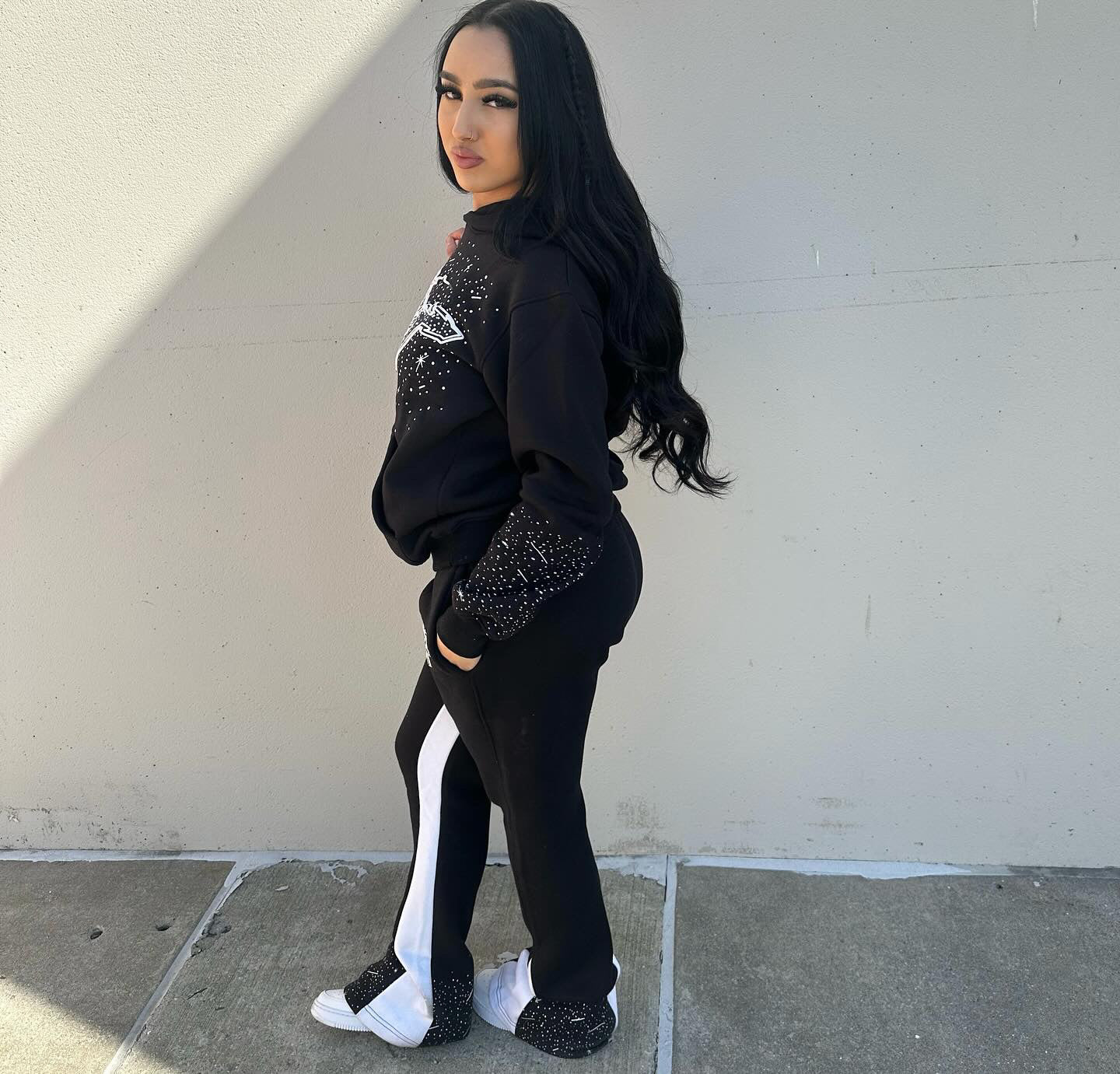 🌟 SWEATS (BLACK)