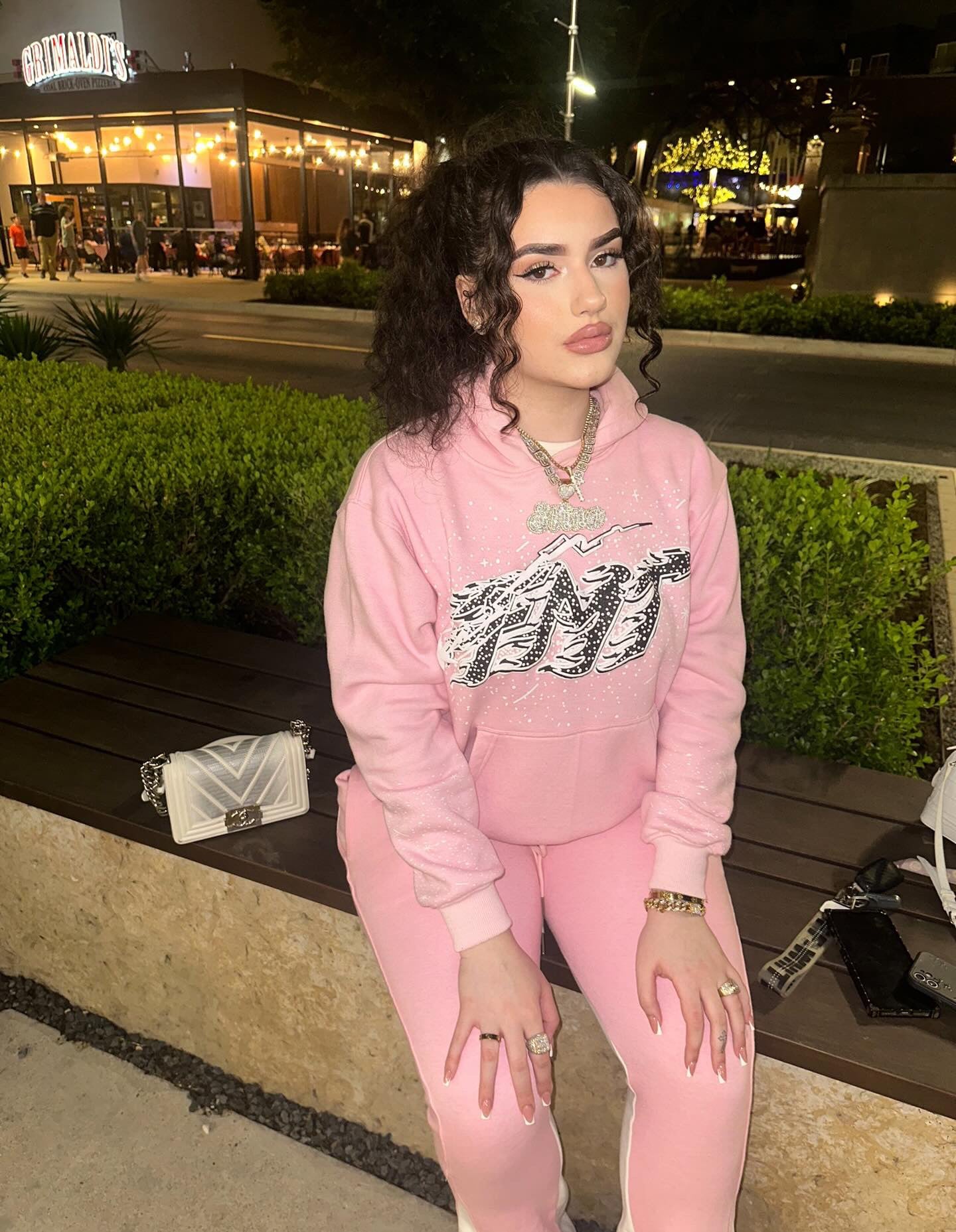 🌟 HOODIE (PINK)